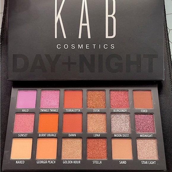 KAB Other - KAB day and night eyeshadow palette
